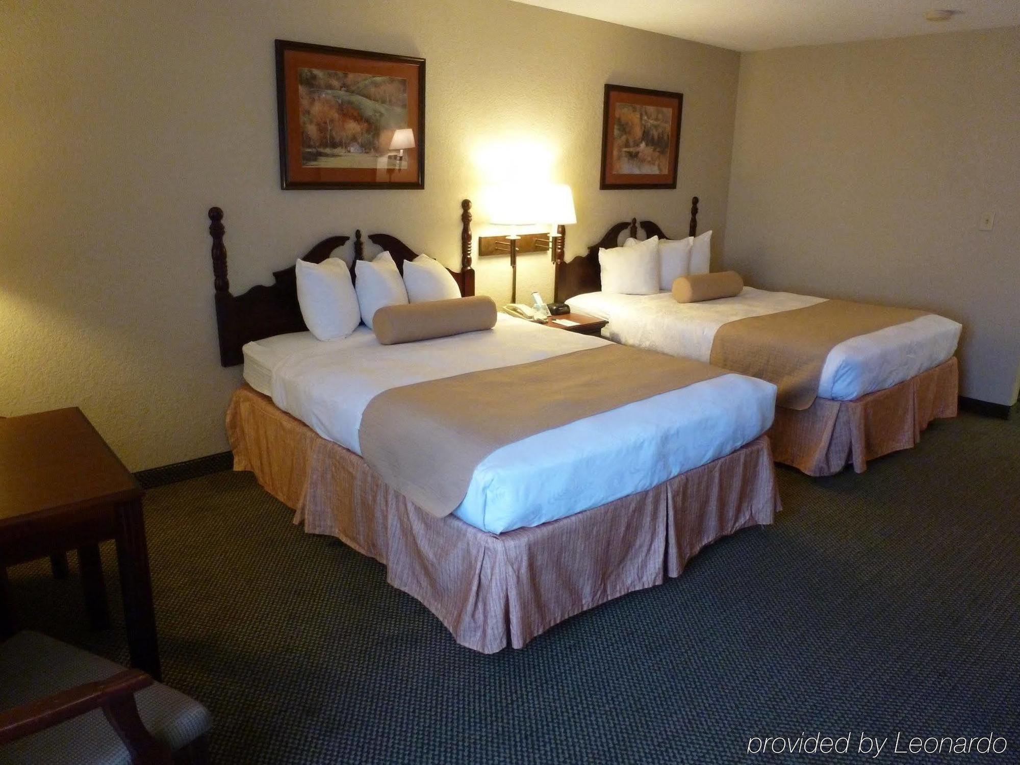 Holiday Inn Express & Suites Evansville North By Ihg Warrenton Værelse billede