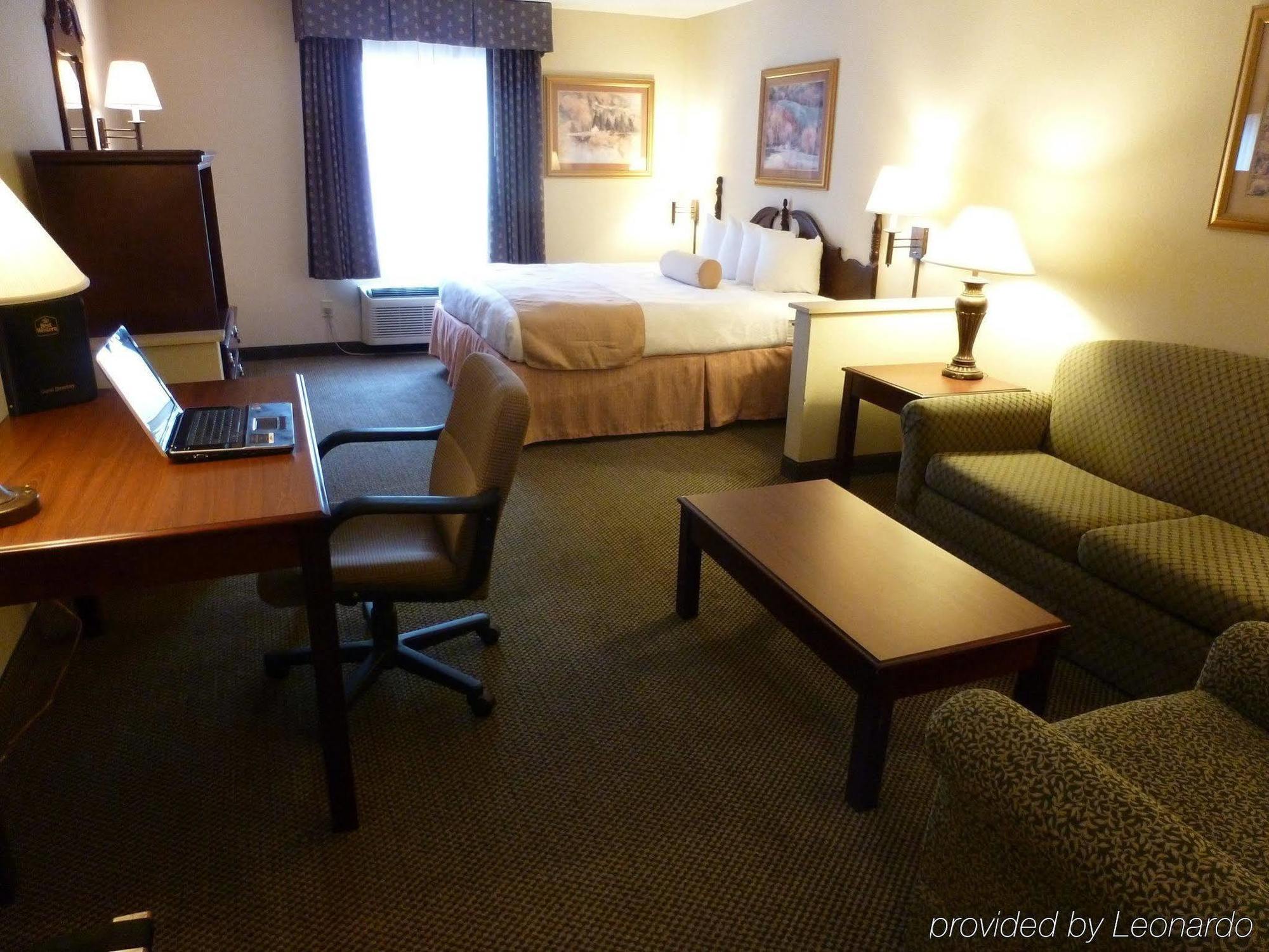 Holiday Inn Express & Suites Evansville North By Ihg Warrenton Værelse billede